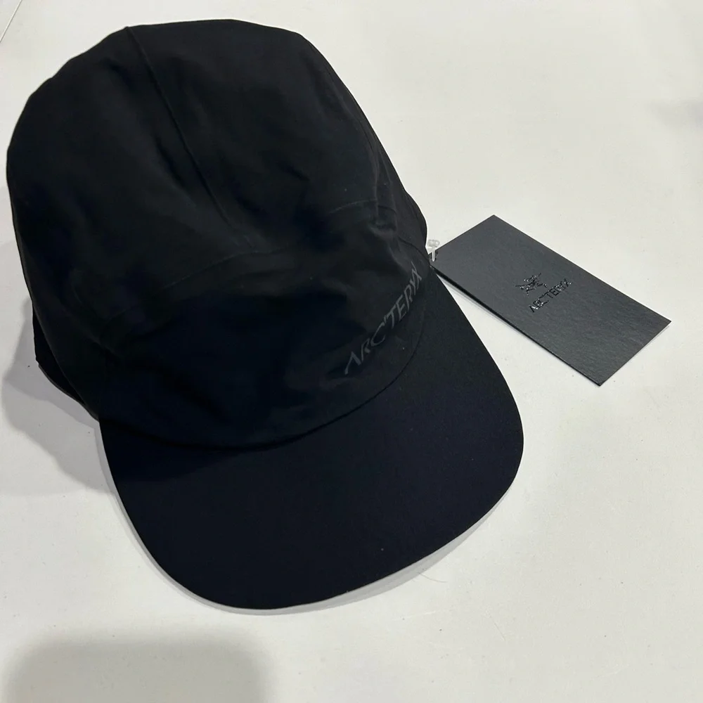 Arc’teryx Women's Men's Paltz Cap Black NWT Softshell Hat Performance S/M